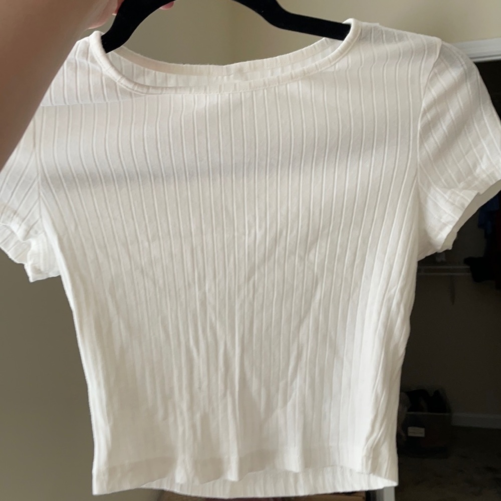 White crop top